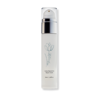 Metamorfosi Skincare Repair Cream in a 50ml airless bottle, designed to maintain the cream's freshness and effectiveness with advanced packaging.